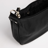 Сумка-багет "Саломея" на молнии, цвет чёрный Сумка-багет "Саломея" на молнии, цвет чёрный