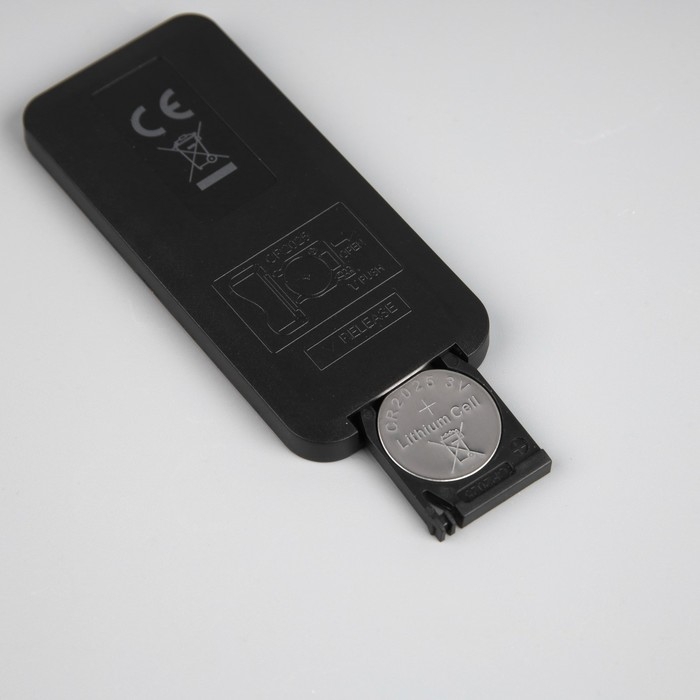 Светодиодные свечи на прищепках 10 см, 10 штук, батарейки ААх1 (не в комплекте), пульт ДУ, свечение тёплое белое Светодиодные свечи на прищепках 10 см, 10 штук, батарейки ААх1 (не в комплекте), пульт ДУ, свечение тёплое белое