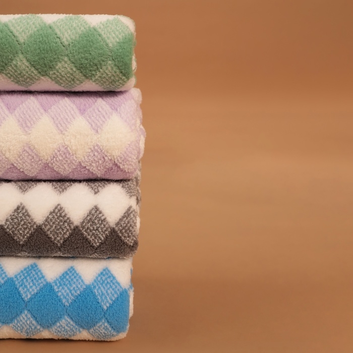 Полотенце банное Этель Полотенце банное Этель "Градиент", цв. голубой, 70х140 см, 100% п/э, 240 г/м2