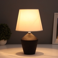 Лампа настольная "Олаф" 1х40Вт Е14 черный 19,5х19,5х35см Лампа настольная "Олаф" 1х40Вт Е14 черный 19,5х19,5х35см