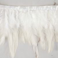 Тесьма с перьями петуха, 10-15 см, 5 ± 0,5 м, цвет белый Тесьма с перьями петуха, 10-15 см, 5 ± 0,5 м, цвет белый