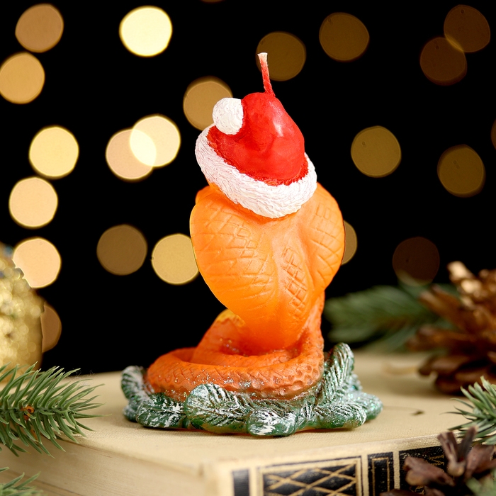 Новый год Символ года Свеча фигурная "Змея в шапке", 5х6,5х7,5 см