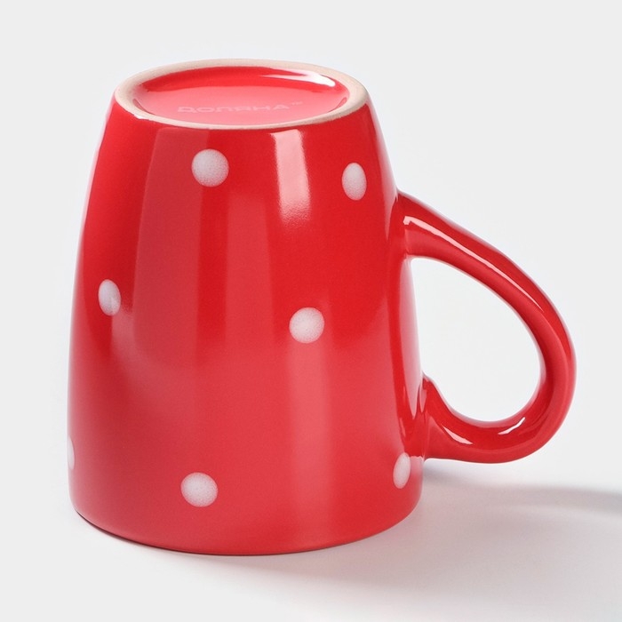Кружка Доляна &laquo;Красный горох&raquo;, 360 мл, цвет красный