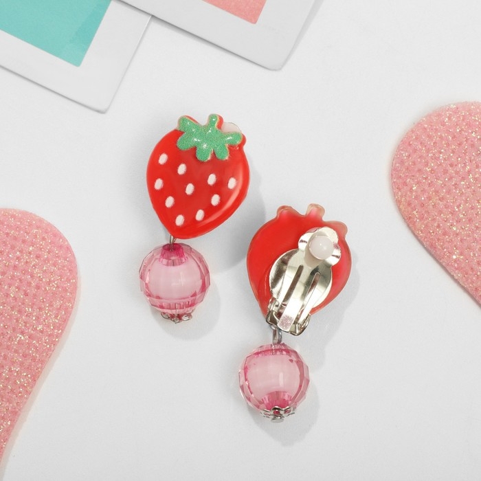 Клипсы детские &laquo;Выбражулька&raquo; витаминки, клубника с бусиной, цветные