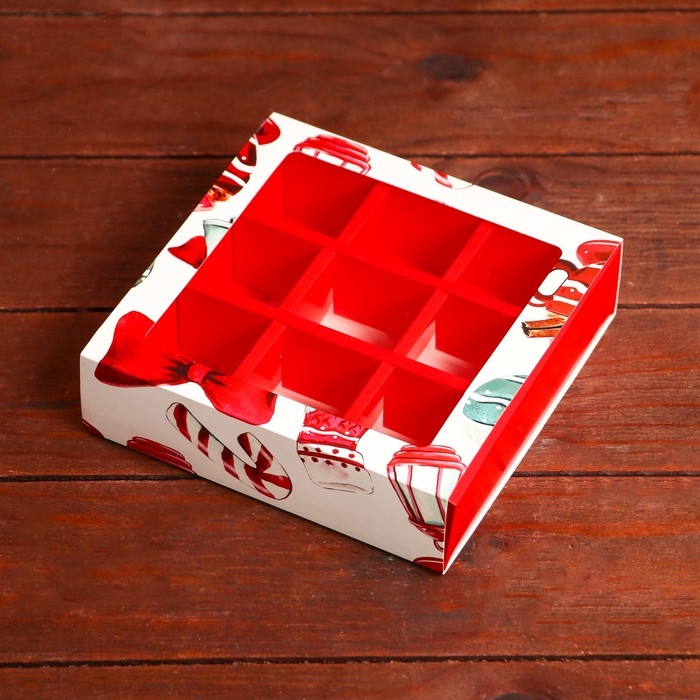 Новый год. Коробка под 9 конфет Новый год. Коробка под 9 конфет "Новогодний фонарик", 13,7 х 13,7 х 3,5 см, кондитерская упаковка