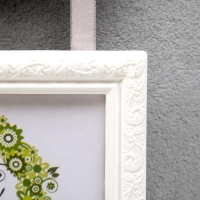 Фоторамка тройная на тесьме L-2 10х15 см, белый Фоторамка тройная на тесьме L-2 10х15 см, белый