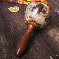 Сувенирный музыкальный инструмент «Маракас», 10×10×20 см, МИКС Сувенирный музыкальный инструмент «Маракас», 10×10×20 см, МИКС