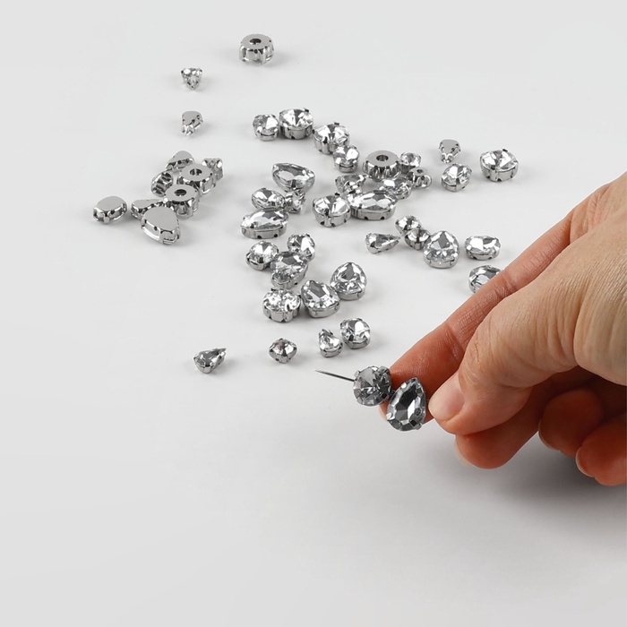 Стразы пришивные &laquo;Ассорти&raquo;, в оправе, набор 50 шт, цвет серебристый