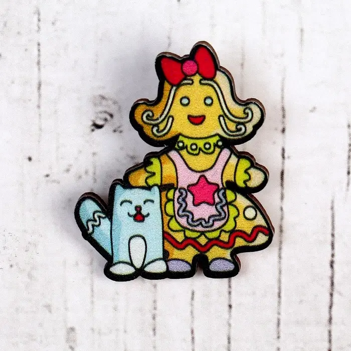 Деревянный значок &laquo;Мисс Пря&raquo;