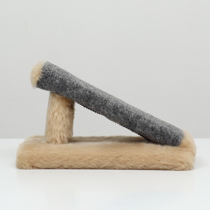 Когтеточка Когтеточка "Горка" мини-версия, 29 х 14 х 14 см, ковролин, светло-коричневая