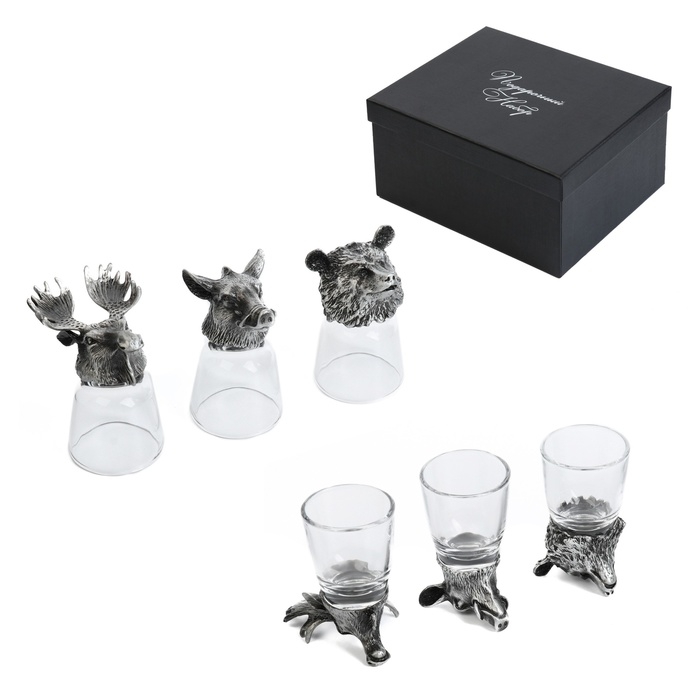 Подарочный набор рюмок-перевёртышей Подарочный набор рюмок-перевёртышей "Настоящему мужчине", на 3 персоны, рюмка 50 мл, нож