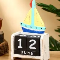 Календарь настольный "Парусник" дерево 11х5х16 см, цв. жёлтый