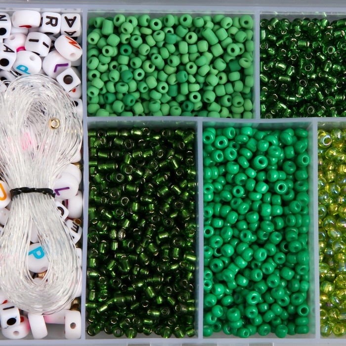 Бисер стекло 8/0 в шкатулке Бисер стекло 8/0 в шкатулке "Зелёный" бусины + нить 0,8 мм 5 м 12х8,4х2,2 см
