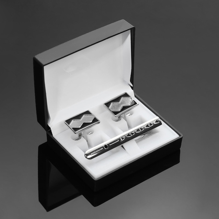 Набор мужской медный «Запонки + Зажим для галстука» прямоугольник с ромбами, цвет чёрный в серебре Набор мужской медный «Запонки + Зажим для галстука» прямоугольник с ромбами, цвет чёрный в серебре