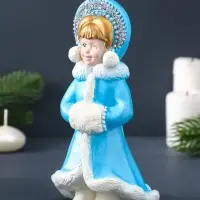 Свеча фигурная "Снегурочка" 8х7,5х15,5 см, цв. голубой