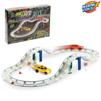 Автотрек &laquo;Граффити&raquo;, в наборе 1 машина и дорожные знаки, длина трассы 180 см, работает от батареек, 20 деталей