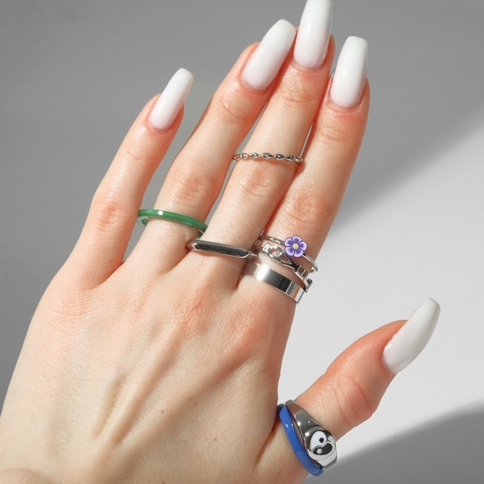 Кольцо набор 8 штук «Мечта» инь-ян, цветной с серебром, размер МИКС Кольцо набор 8 штук «Мечта» инь-ян, цветной с серебром, размер МИКС