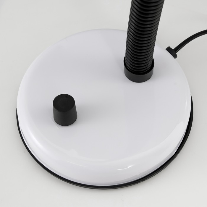 Лампа настольная Е27, светорегулятор (220В) белая 34х14х14 RISALUX