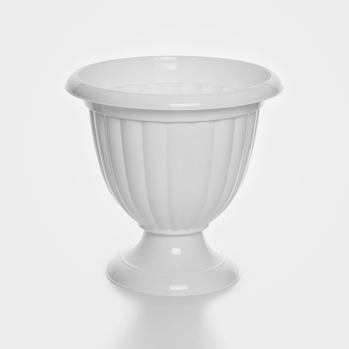 Кашпо уличное на ножке «Жасмин», 9 л, цвет белый Кашпо уличное на ножке «Жасмин», 9 л, цвет белый