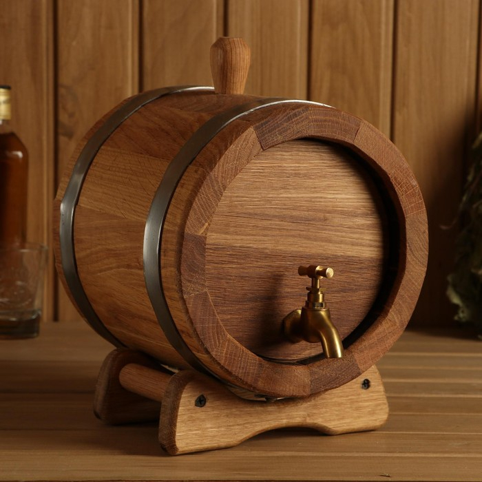 Бочка дубовая на подставке, 3л, кавказский дуб, кран из латуни, покрыта льняным маслом Бочка дубовая на подставке, 3л, кавказский дуб, кран из латуни, покрыта льняным маслом