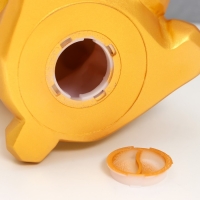 Копилка пластик "Медвежонок с сердцем" золотой 14,5х14х17 см Копилка пластик "Медвежонок с сердцем" золотой 14,5х14х17 см