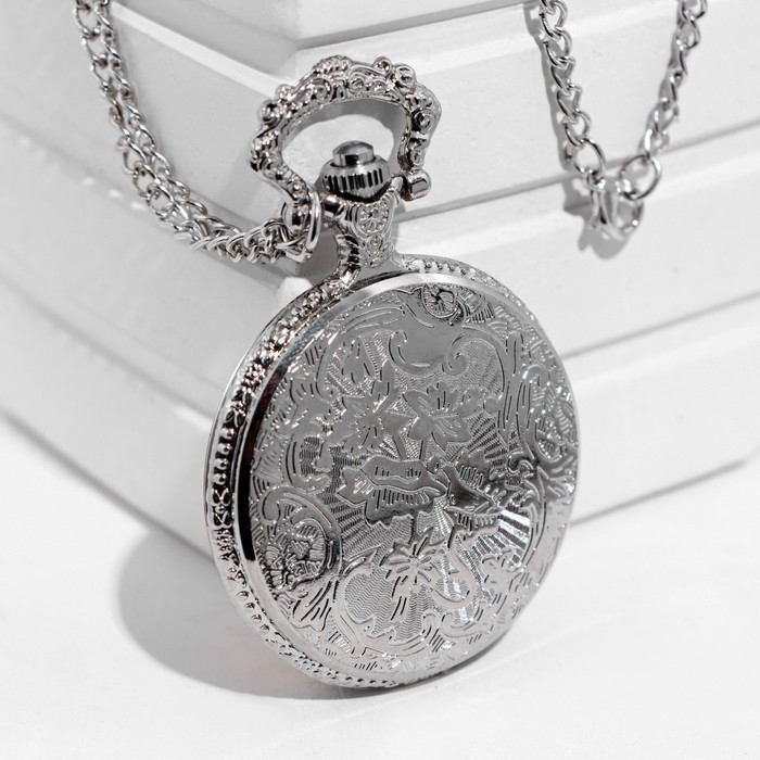 Часы карманные "СССР", кварцевые, d-4.7 см