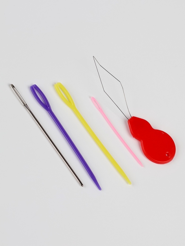 Детский набор для вышивания на деревянных основах "Сказочные узоры