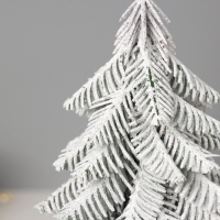 Искусственная ёлка заснеженная настольная &laquo;Зимнее волшебство. Метель&raquo; в горшочке, 21 см, ветки литые отгибаются