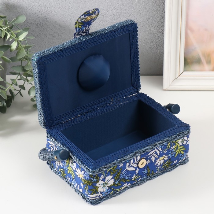 Шкатулка для рукоделия "Полевые цветы на синем" 18х12х9,5 см