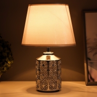 Настольная лампа "Дейзи" Е14 40Вт серебро 20х20х31 см Настольная лампа "Дейзи" Е14 40Вт серебро 20х20х31 см