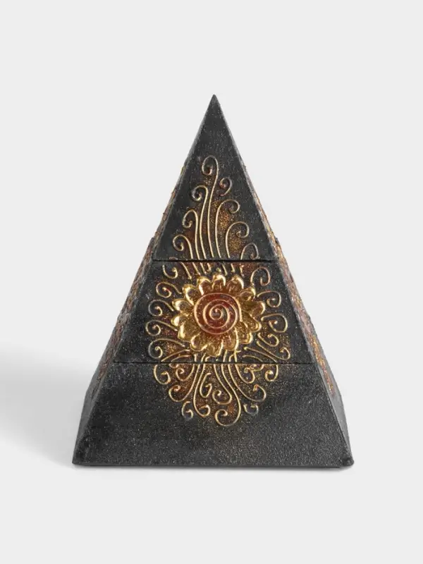 Шкатулка &laquo;Пирамидка&raquo;, 15&times;15&times;20 см, МДФ, чёрная