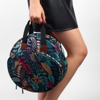 Сумка для вышивания «Листья», 2 отделения на молнии, с ручками, d = 35 × 12 см Сумка для вышивания «Листья», 2 отделения на молнии, с ручками, d = 35 × 12 см