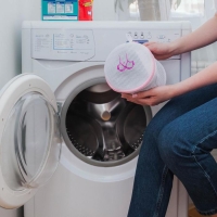 Мешок для стирки бюстгальтеров Доляна, 16&times;16&times;16 см, трёхслойный, крупная сетка, белый