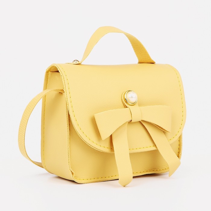 Сумка детская для девочки на магните, цвет жёлтый Сумка детская для девочки на магните, цвет жёлтый