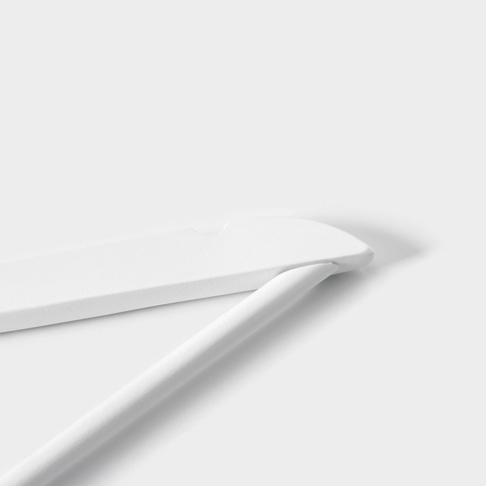 Плечики - вешалки для одежды LaDо́m Soft-Touch, 44,5&times;23 см, 3 шт, деревянные, с перекладиной, широкие плечики, цвет белый