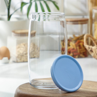 Банка для сыпучих продуктов стеклянная Cesni, 1,5 л, голубая пластиковая крышка