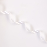 Лента для декора и подарков "Ярко матовая", 1,2см х 45м, белая Лента для декора и подарков "Ярко матовая", 1,2см х 45м, белая