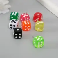 Подвеска для творчества пластик "Игральные кости" МИКС 2,4х1,4х1,4 см
