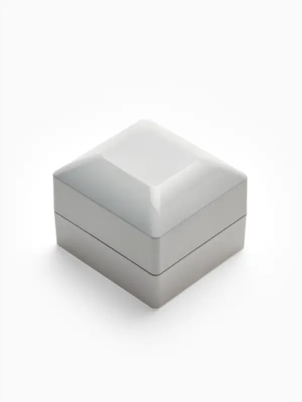 Футляр с подсветкой для 2 колец "Романтика",6*6*5 см, цвет белый