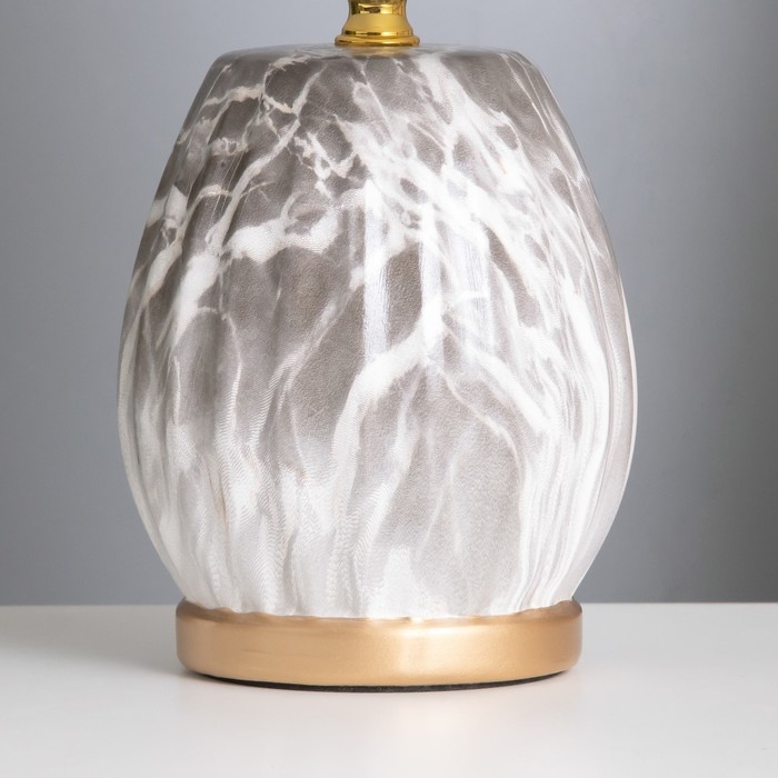 Лампа настольная "Валерия" 1х40Вт Е14  черный/белый 20х20х31см