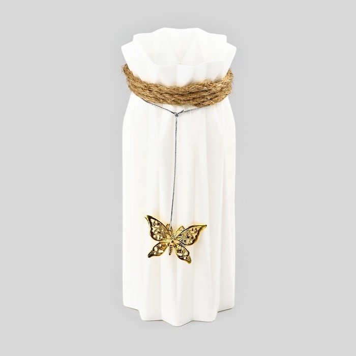 Ваза для цветов «Бабочка» пластиковая, 17 х 7 см Ваза для цветов «Бабочка» пластиковая, 17 х 7 см