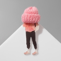 Брошь &laquo;Девочка&raquo; подросток, цветная в серебре