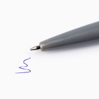 Ручка пластиковая автоматическая"Настоящему герою", синяя паста, 0,7 мм Ручка пластиковая автоматическая"Настоящему герою", синяя паста, 0,7 мм