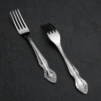 Вилка десертная &laquo;Тройка&raquo;, h=18 см, толщина 2 мм, цвет серебряный