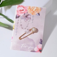 Булавка &laquo;Классика&raquo;, круг, 5 см, цвет белый в золоте