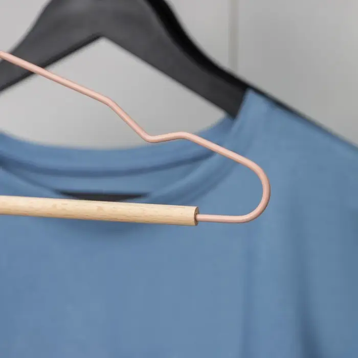 Плечики для одежды SAVANNA Wood, 41,5&times;22,5&times;1 см, цвет розовый