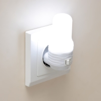 Ночник "Мио" LED 1Вт белый 4,5х6х9 см RISALUX Ночник "Мио" LED 1Вт белый 4,5х6х9 см RISALUX