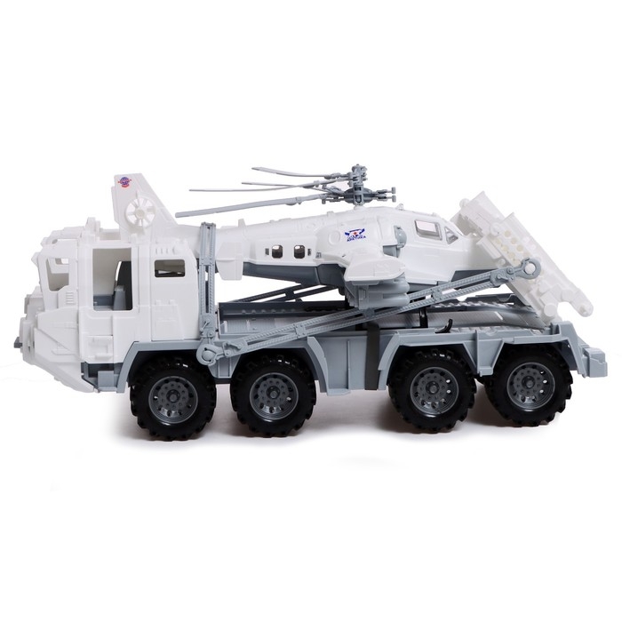 Военный тягач &laquo;Арктика&raquo;, с вертолетом