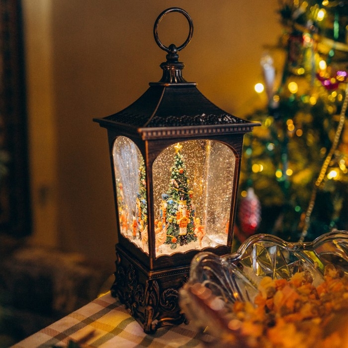 Светодиодная фигура &laquo;Фонарь с щелкунчиком&raquo; 13.5 &times; 28.5 &times; 13.5 см, пластик, батарейки ААх3 (не в комплекте), USB, свечение тёплое белое