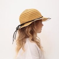 Шляпа для девочки MINAKU "Куколка", размер 50, цвет бежевый Шляпа для девочки MINAKU "Куколка", размер 50, цвет бежевый